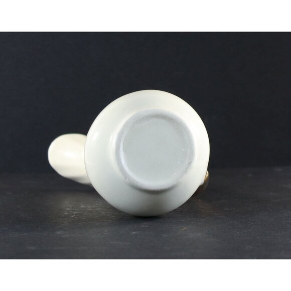 Hand Painted Pitcher Colonial Scene Gilded Accents 6.5" Japan 1950s GC - Picture 8 of 9